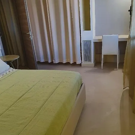 Casavacanza Elena Отранто